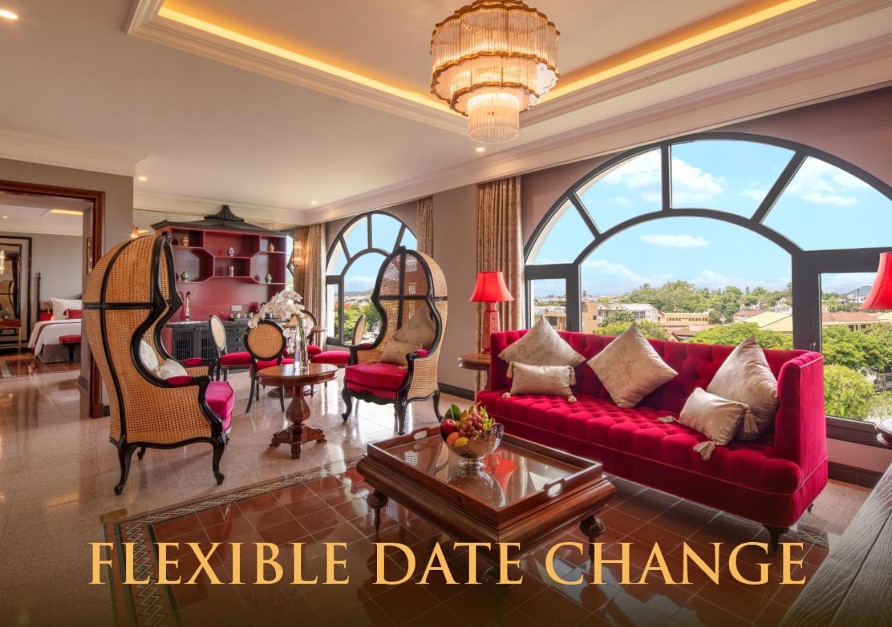 Presidential Suite Traditional Costume,1014888901:JPEG