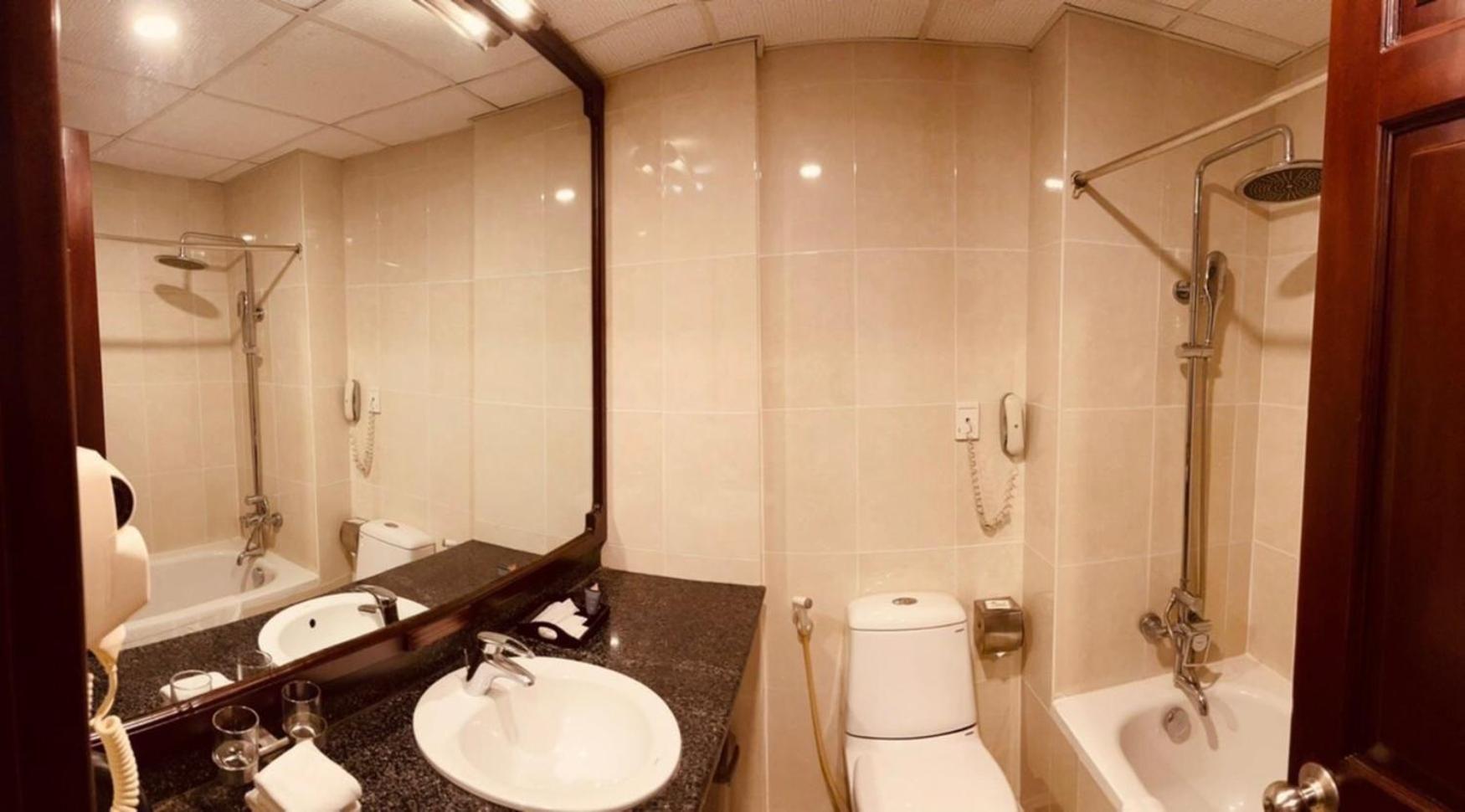 Chambre Double ou Lits Jumeaux Deluxe - Vue sur Ville